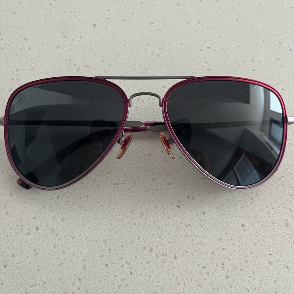Blenders aviator sunglasses
